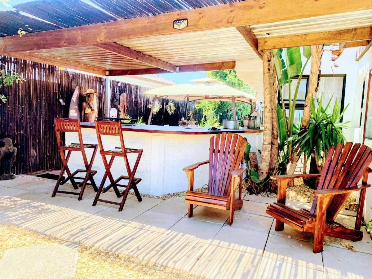 Regent Casa's - Cape Towns Blouberg Area - Where 20 People Apartment Cape Town