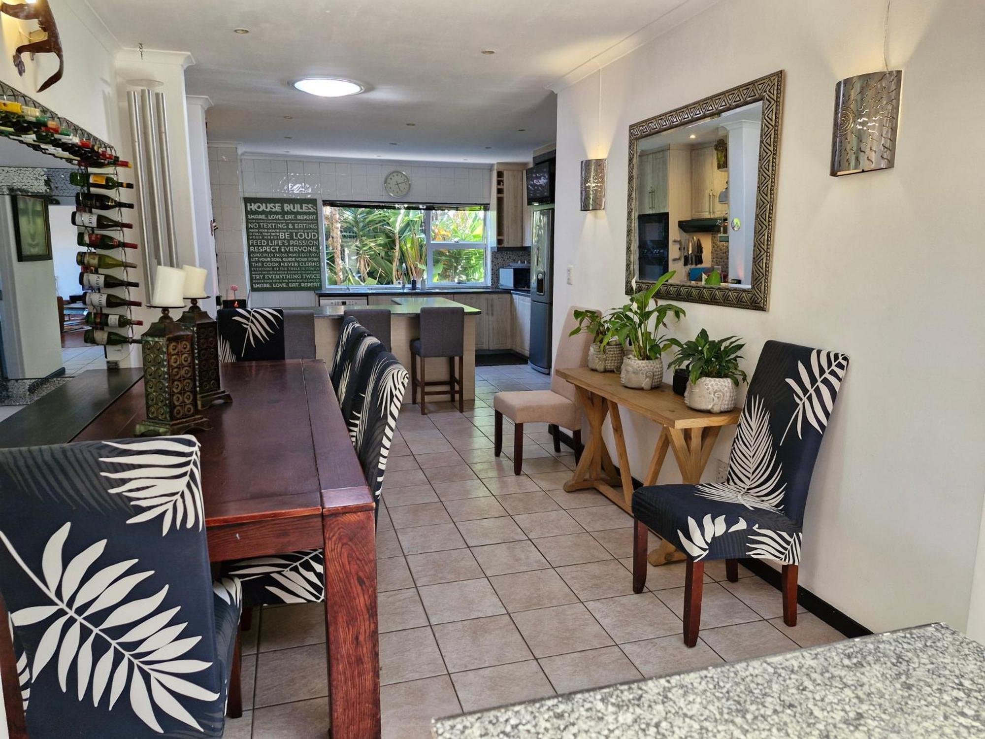 Regent Casa's - Cape Towns Blouberg Area - Where 20 People Cape Town