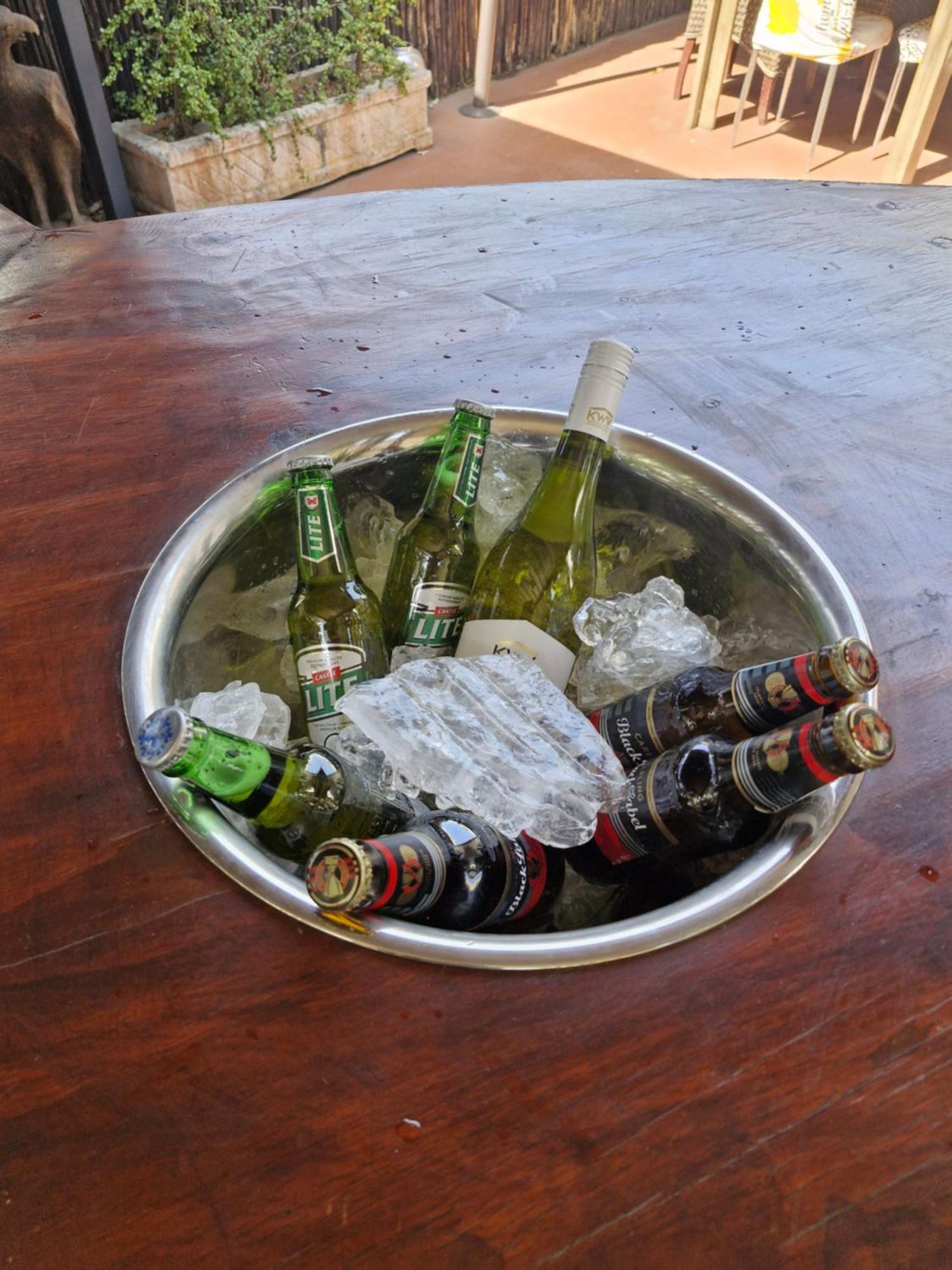 Regent Casa's - Cape Towns Blouberg Area - Where 20 People