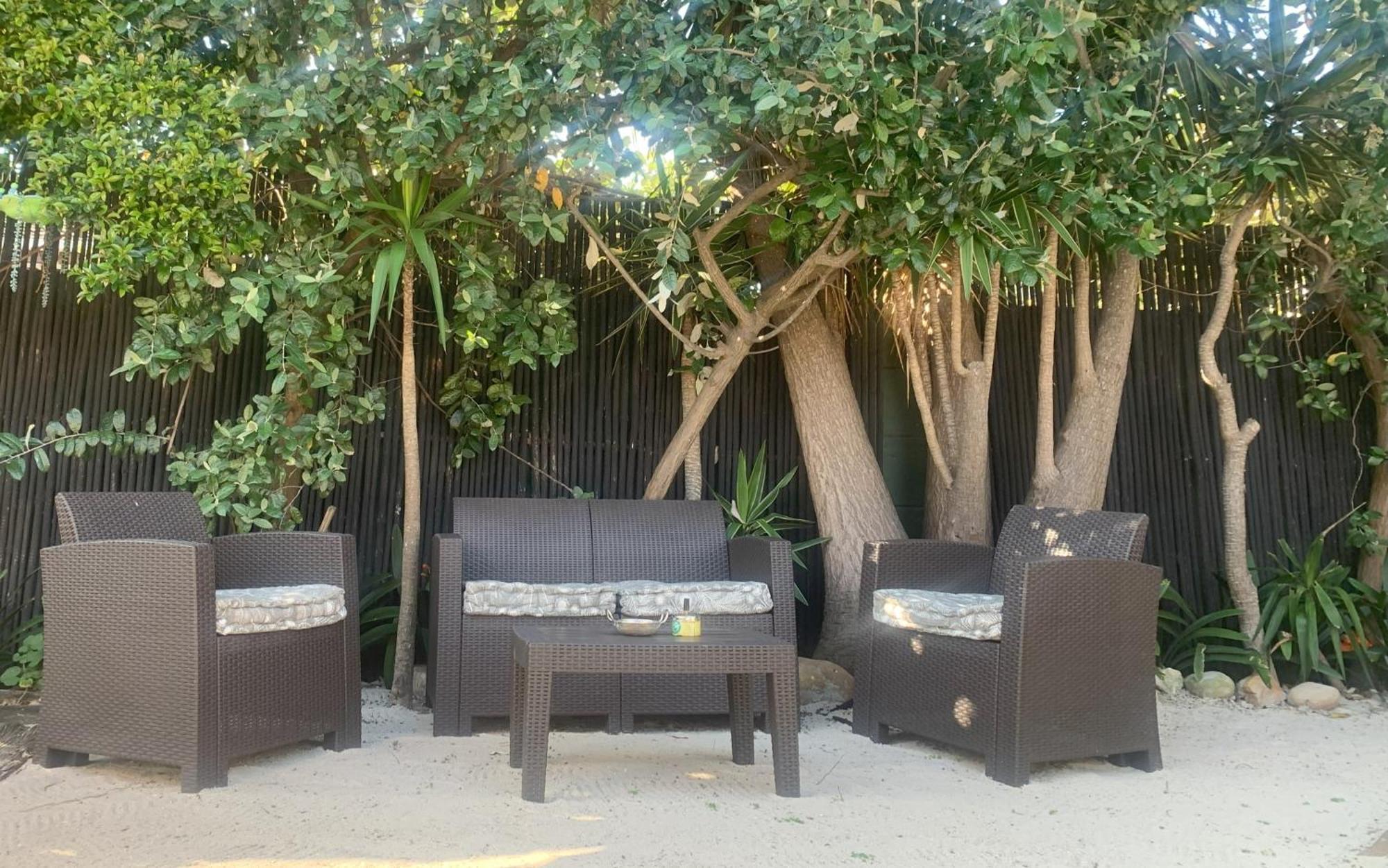 Regent Casa's - Cape Towns Blouberg Area - Where 20 People